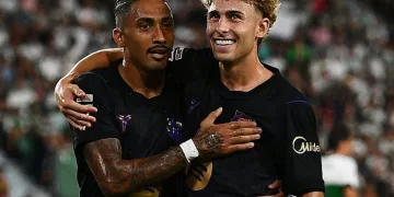 La Liga: Barca impresses, Atletico held