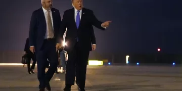 Trump: Hormuz deal possible by Wednesday 1 - Egyptian Gazette Trump