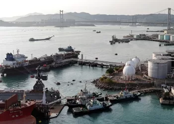 Gulf oil exports steady in July