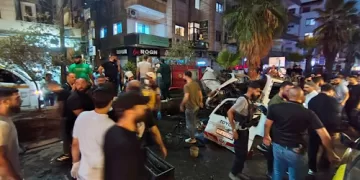 Bomb planted on minibus kills two near Damascus
