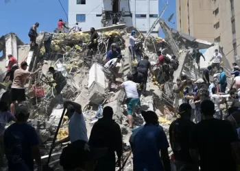 Colombia quake rescuers race to find survivors