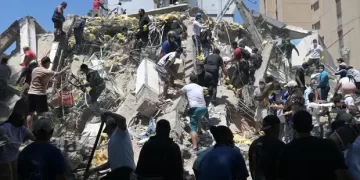 Colombia quake rescuers race to find survivors