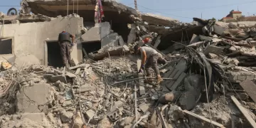 Israeli strike kills 7 in south Lebanon
