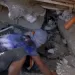 Search teams comb rubble in Colombia after quake