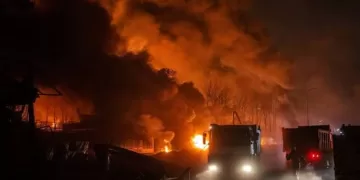 Explosions hit fuel tank at Libya’s Zawiya refinery