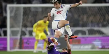 Ueda fires Lille to Ligue 1 top