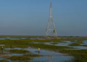 India’s power demand surging, but some solar energy is going to waste