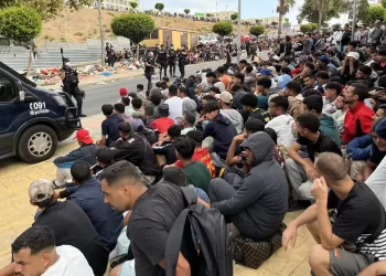 EU: Ceuta migrant images boost far-right support