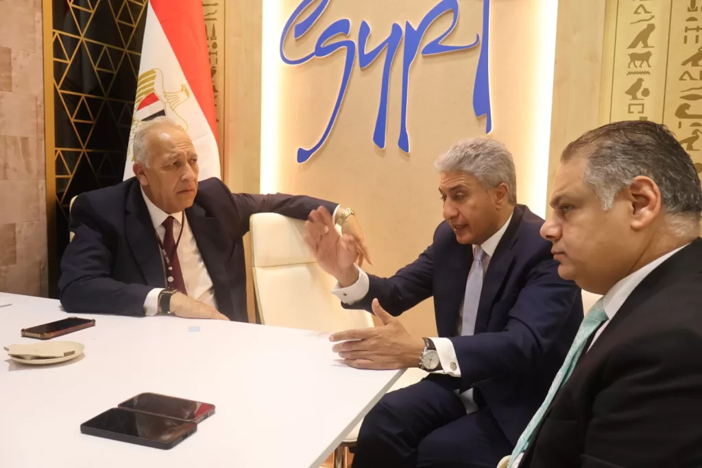 Air Cairo draws attention at Top Resa travel show in Paris 15 - Egyptian Gazette