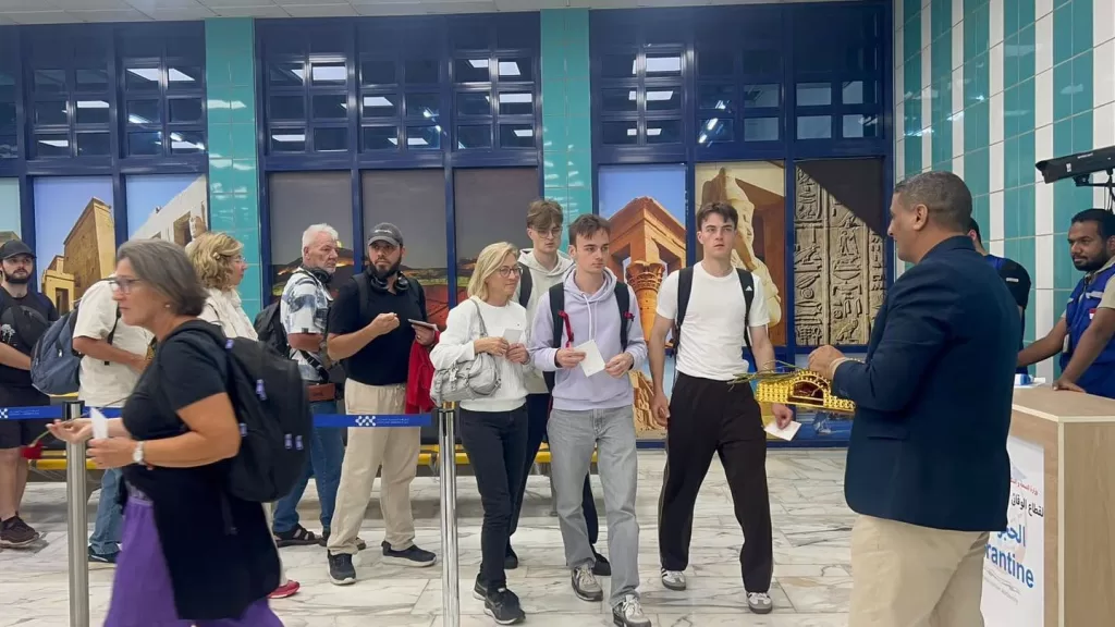 Aswan Airport welcomes Freebird’s maiden flight from Stuttgart 17 - Egyptian Gazette Aswan Airport welcomes Freebird’s maiden flight from Stuttgart 16 - Egyptian Gazette