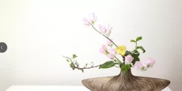 Ikebana: Finding calm in ancient floral art 1 - Egyptian Gazette Ikebana: Finding calm in ancient floral art