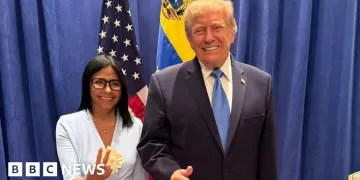 Venezuela president returns from US visit with no deals