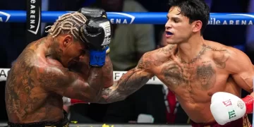 Garcia retains WBC welterweight title