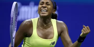Gauff moves into US Open 3rd round
