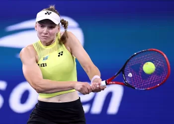 US Open: Rybakina reaches 4th round