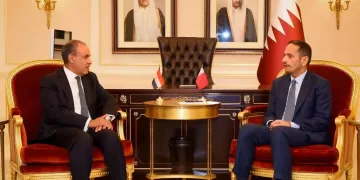 FM, Qatar’s PM probe bilateral ties, regional developments