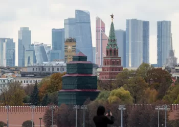 Moscow sends EU message with widening corporate crackdown