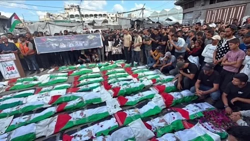 Funeral held for 100 Palestinians recovered from Gaza rubble