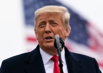 Trump demands Europe repay US for Ukraine aid