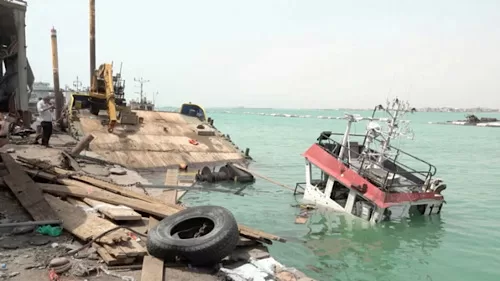 Houthis seize Yemeni port, threatening shipping 12 - Egyptian Gazette Damage in the aftermath of Houthi strikes on the Red Sea port city of Mocha, Yemen, August 10, 2026. Al Joumhouriya TV/Handout via REUTERS