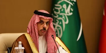 Saudi FM warns regional escalation risks wider conflict