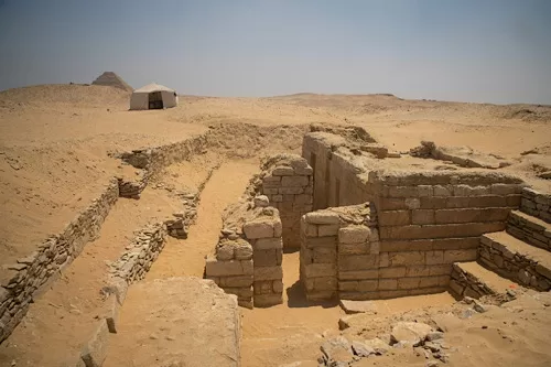 Spanish-Egyptian mission discovers Fifth Dynasty tomb at Saqqara 15 - Egyptian Gazette Spanish-Egyptian mission discovers Fifth Dynasty tomb at Saqqara 14 - Egyptian Gazette