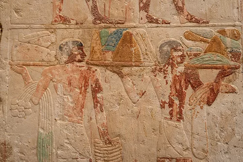 Spanish-Egyptian mission discovers Fifth Dynasty tomb at Saqqara 13 - Egyptian Gazette Spanish-Egyptian mission discovers Fifth Dynasty tomb at Saqqara 12 - Egyptian Gazette