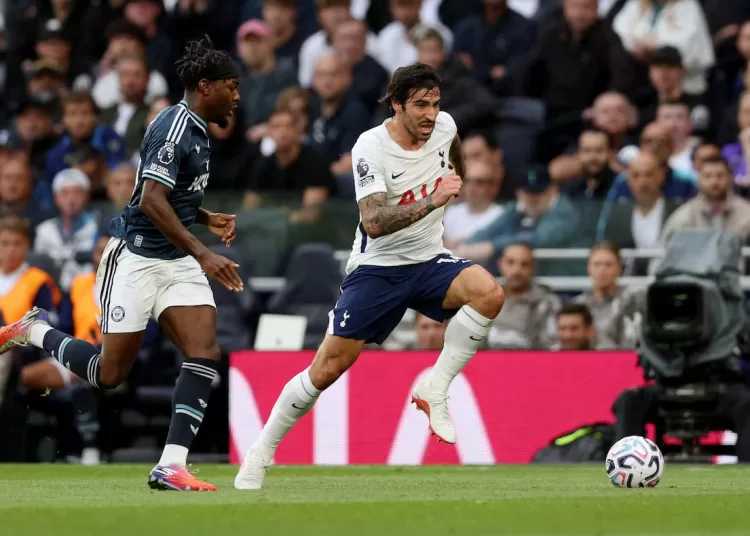 Premier League clubs smash summer transfer spending record 13 - Egyptian Gazette Premier League clubs smash summer transfer spending record 12 - Egyptian Gazette
