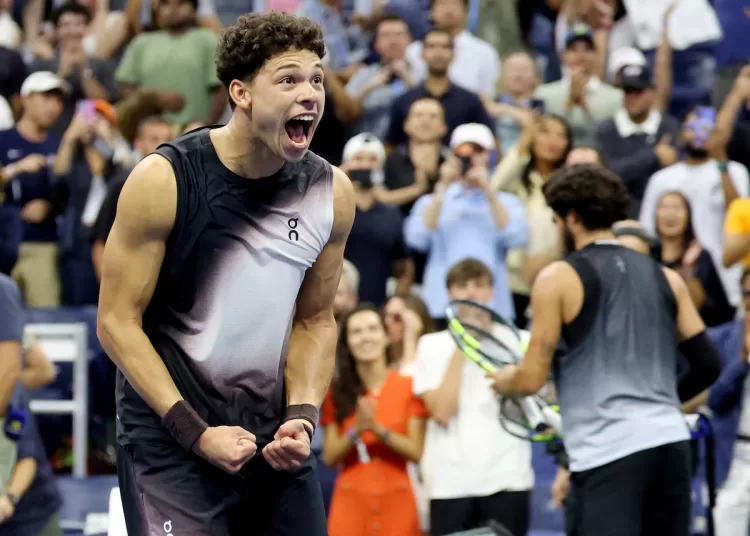 Shelton stuns Alcaraz to reach US Open semis 12 - Egyptian Gazette