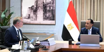 PM reviews energy security with Petroleum Minister