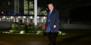 Trump denies Iran sanctions relief, Tehran ready for talks