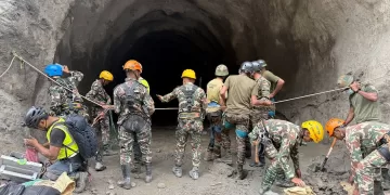 Nepal flood death toll crosses 1,000, rescuers reach remote areas