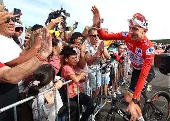 Pogacar out of Worlds after Vuelta crash