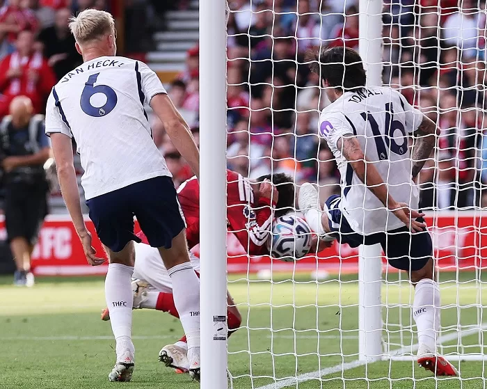 EPL: Spurs held to goalless draw at Forest 18 - Egyptian Gazette EPL: Spurs held to goalless draw at Forest 17 - Egyptian Gazette