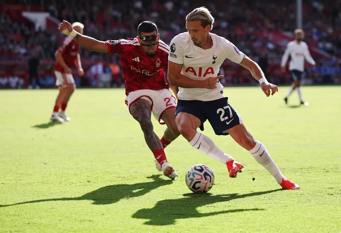 EPL: Spurs held to goalless draw at Forest 16 - Egyptian Gazette EPL: Spurs held to goalless draw at Forest 15 - Egyptian Gazette