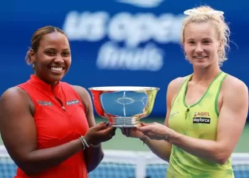Siniakova, Townsend win US Open doubles