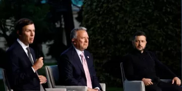 Zelenskiy: US envoys presented ‘decent ideas’ for peace