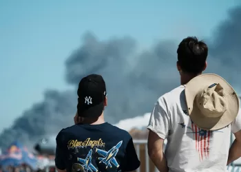 Greek jet crashes at air show, kills 2 pilots