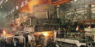 Russian strikes shut Ukraine’s biggest steelmaker