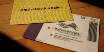 Trump administration renews Supreme Court bid to limit mail-in voting 1 - Egyptian Gazette Trump administration renews Supreme Court bid to limit mail-in voting