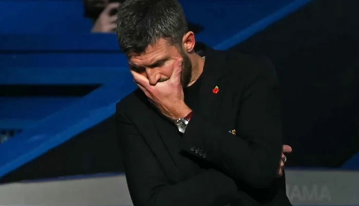 Carrick faces growing pressure after Chelsea loss