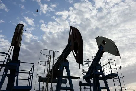Oil slips on Trump’s Russia sanction waiver