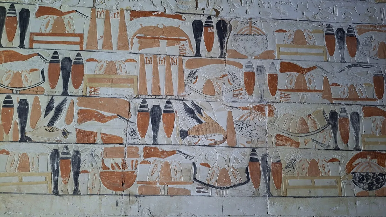 Ancient Egyptian official’s tomb unearthed at Saqqara