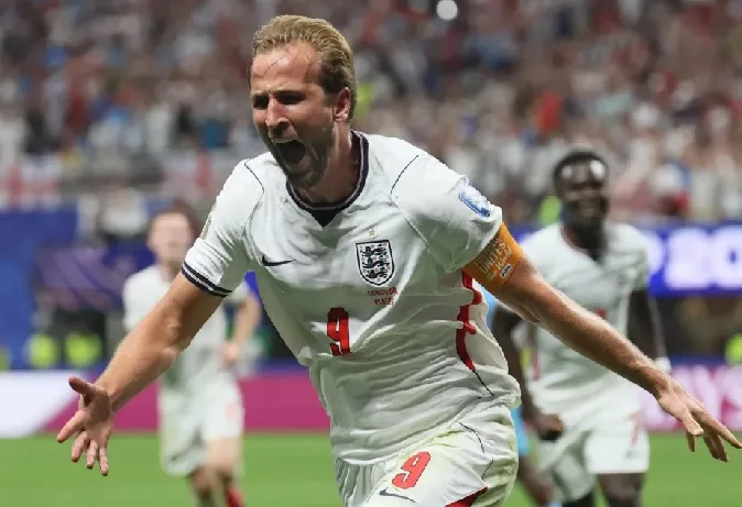 Bayern risk pays off for Ballon d’Or winner Kane 18 - Egyptian Gazette Bayern risk pays off for Ballon d’Or winner Kane 17 - Egyptian Gazette