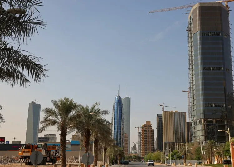 The Saudi Civil Defense on Wednesday lifted danger warnings it earlier issued for Riyadh. (AFP)