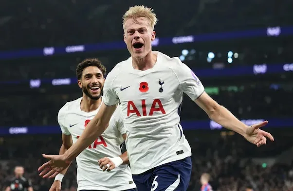 EPL: Tottenham overcome Crystal Palace