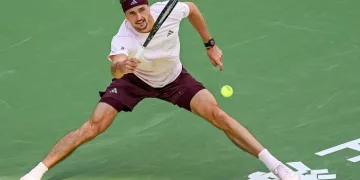 Zverev battles to Shanghai Masters win