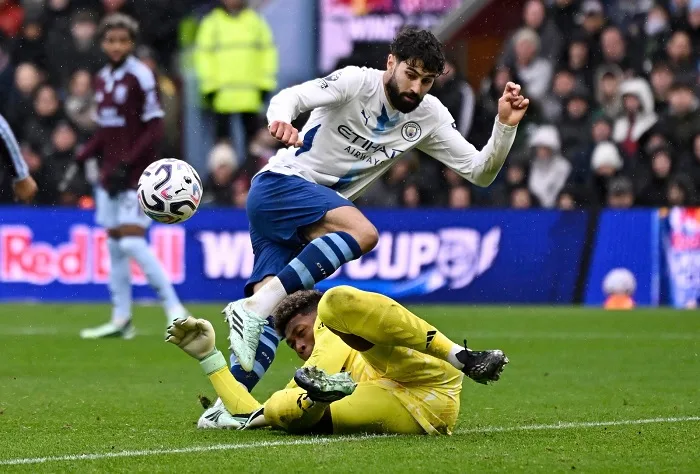 Villa end Man City’s perfect EPL start 19 - Egyptian Gazette
