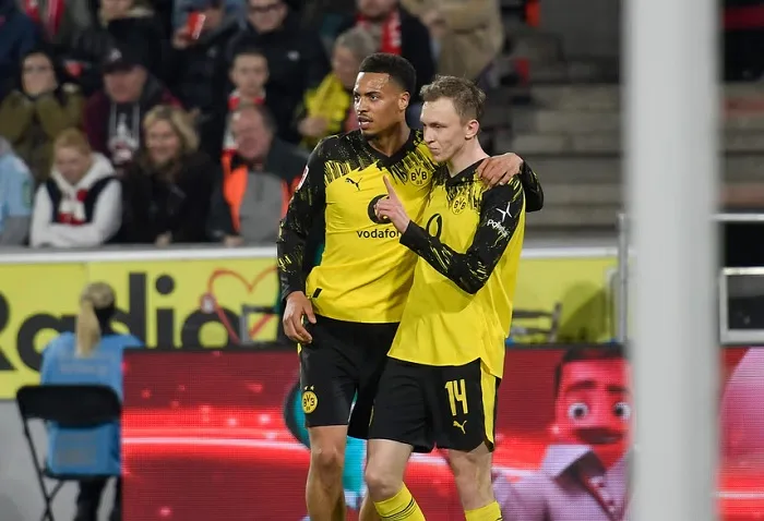 Late drama sends Dortmund top of Bundesliga 13 - Egyptian Gazette