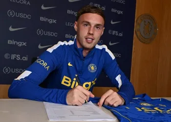 Palmer extends Chelsea stay until 2034